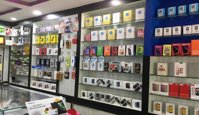Mobile World